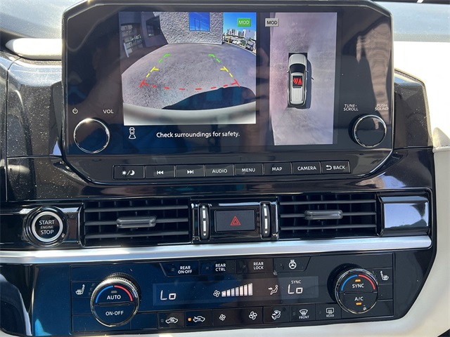 Vehicle image 19 of 31