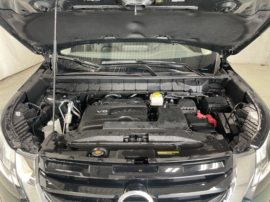 Vehicle image 9 of 39