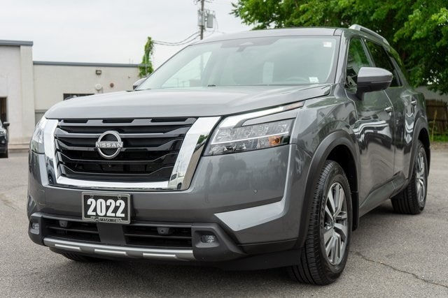 Vehicle image 2 of 35