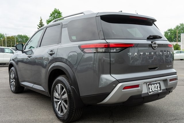 Vehicle image 6 of 35