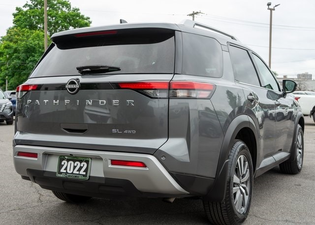 Vehicle image 7 of 35