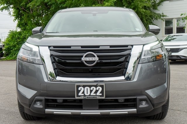 Vehicle image 3 of 35