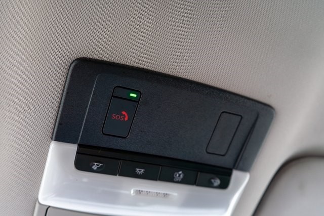 Vehicle image 26 of 35