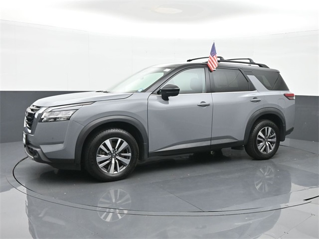 Vehicle image 1 of 69