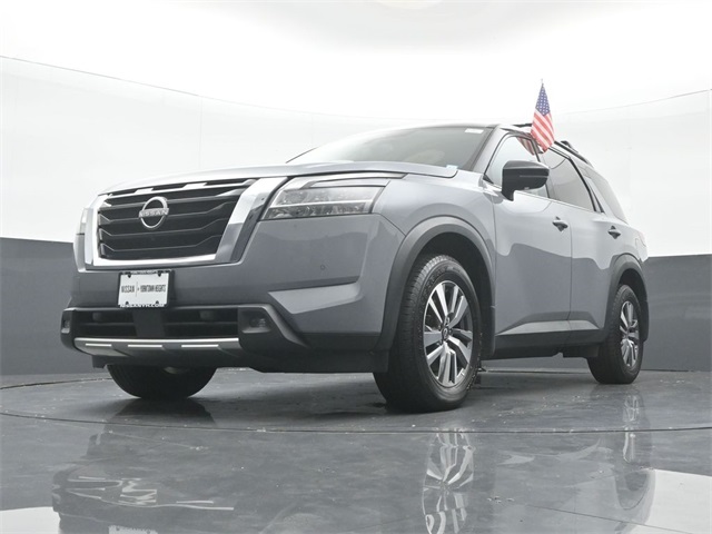 Vehicle image 22 of 69