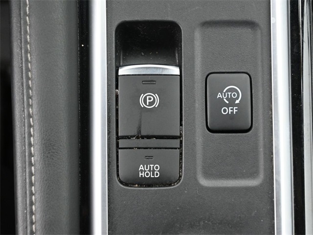 Vehicle image 51 of 69