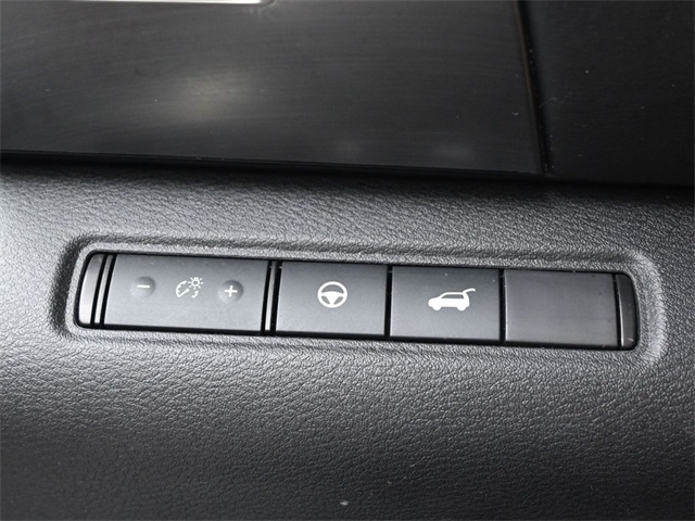Vehicle image 63 of 69