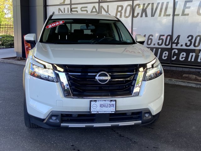 Vehicle image 2 of 31