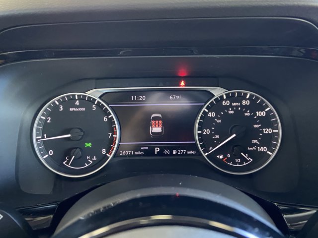 Vehicle image 16 of 31