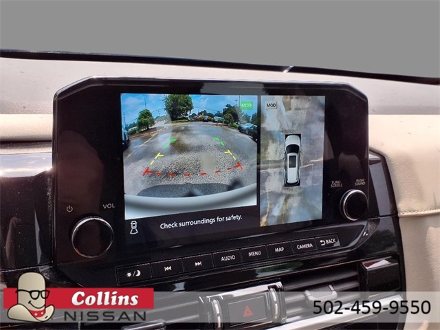 Vehicle image 20 of 28