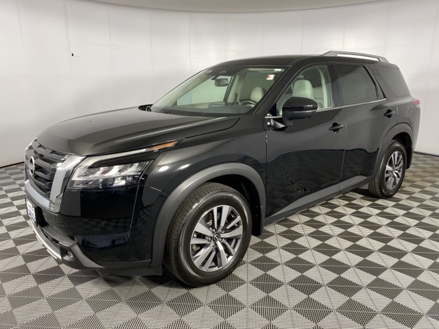 Vehicle image 1 of 33