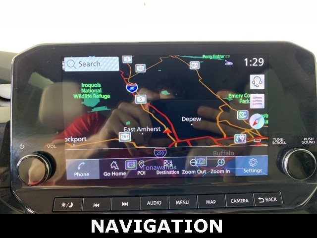 Vehicle image 24 of 33