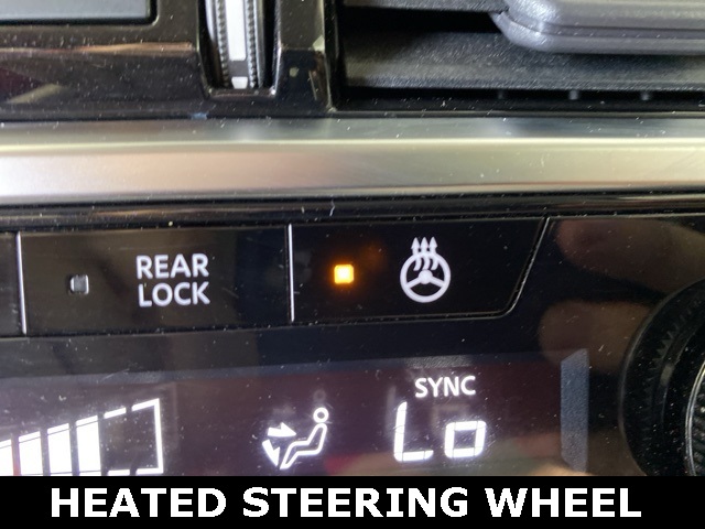 Vehicle image 20 of 33