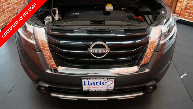 Vehicle image 70 of 94