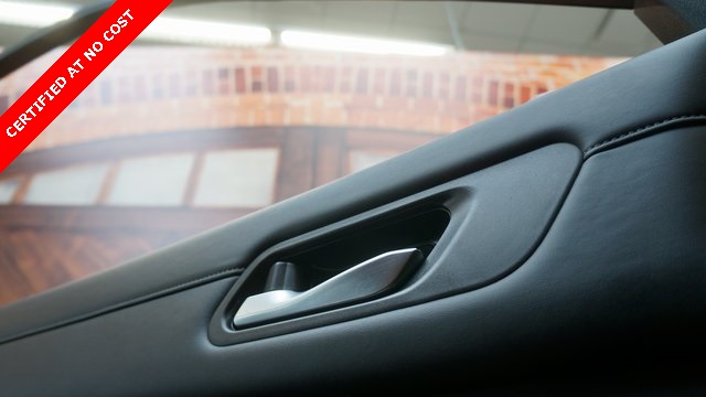 Vehicle image 28 of 94