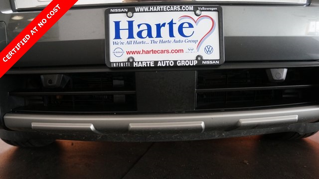 Vehicle image 75 of 94
