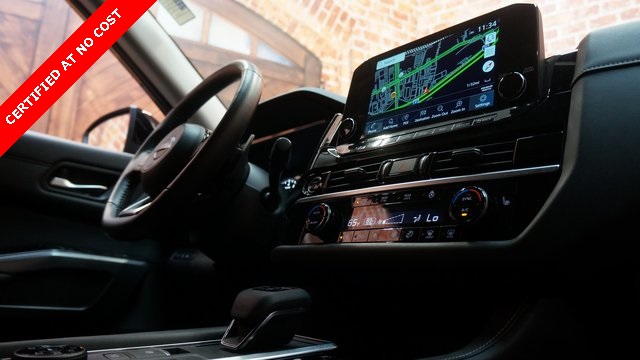 Vehicle image 54 of 94