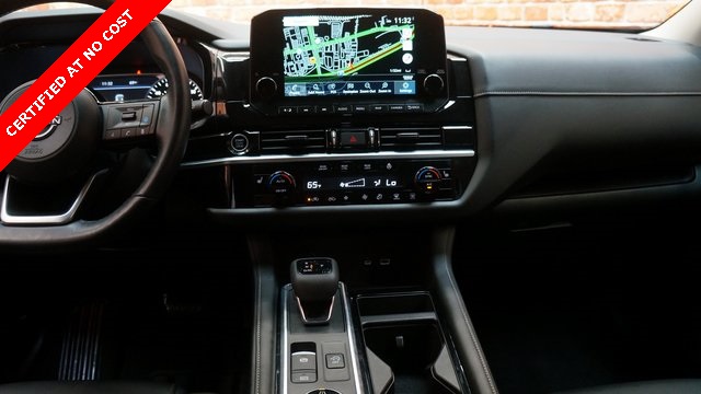 Vehicle image 35 of 94