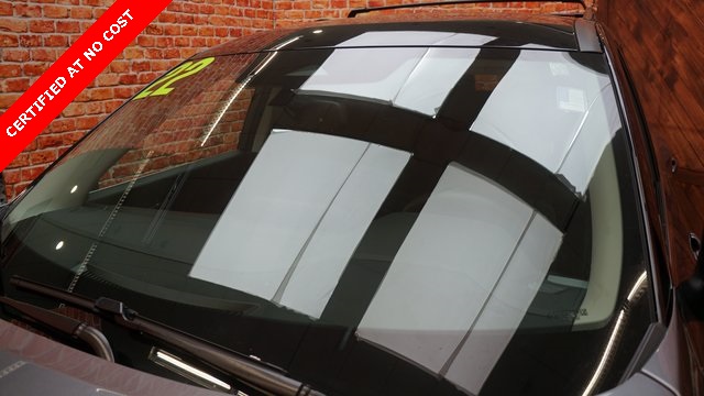 Vehicle image 92 of 94