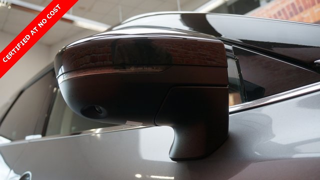 Vehicle image 90 of 94