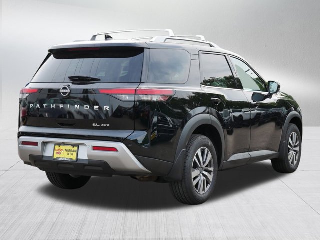 Vehicle image 5 of 37
