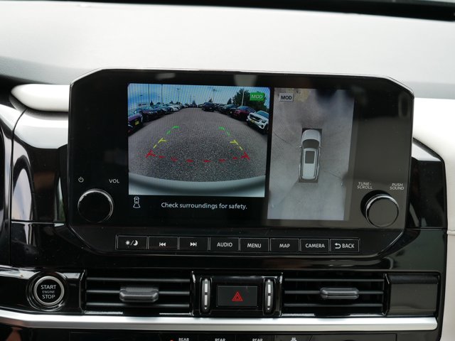 Vehicle image 27 of 37