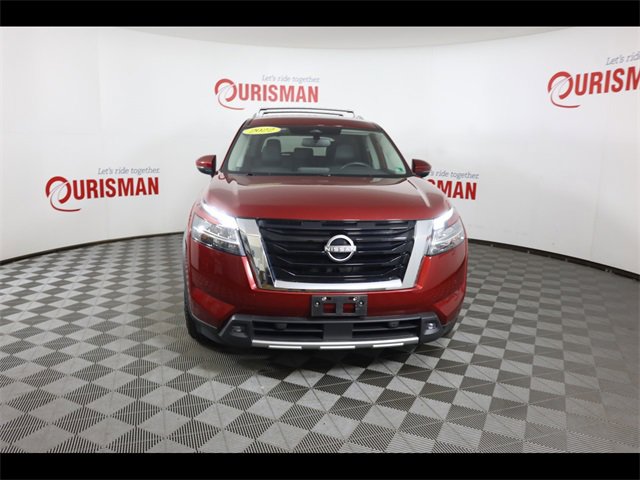 Vehicle image 15 of 60