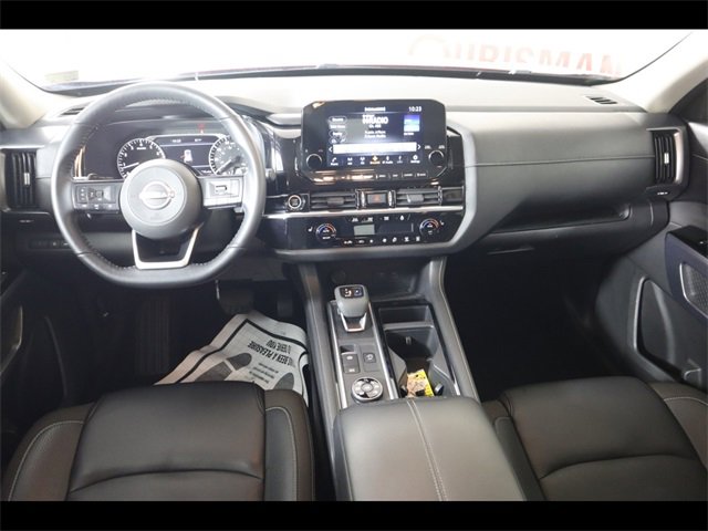 Vehicle image 45 of 60