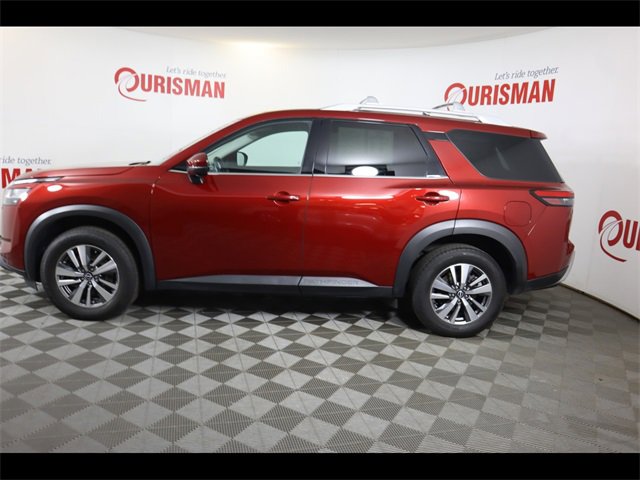 Vehicle image 26 of 60
