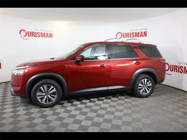 Vehicle image 9 of 60