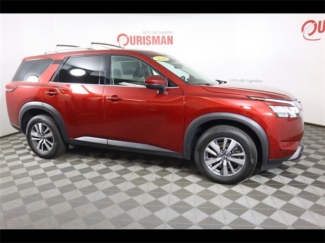 Vehicle image 16 of 60