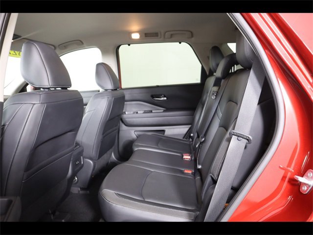 Vehicle image 44 of 60