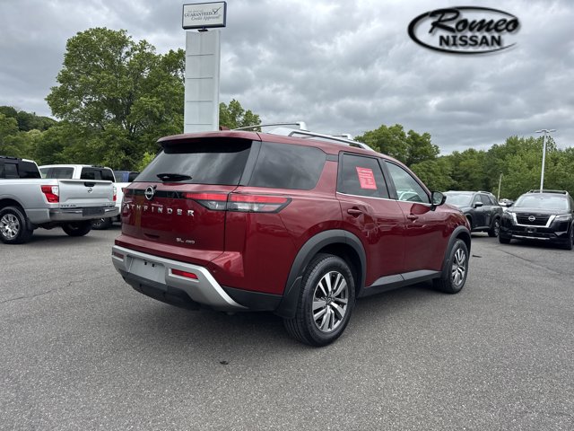 Vehicle image 6 of 34