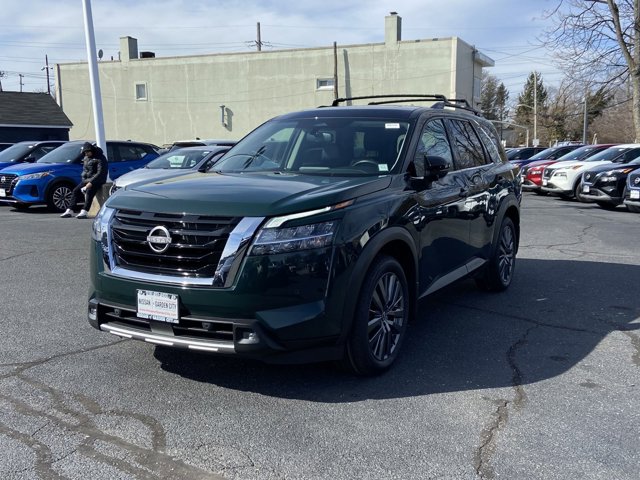 Vehicle image 1 of 33