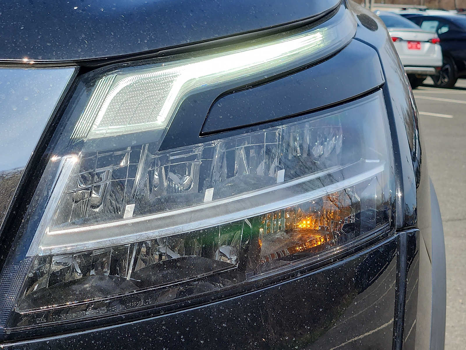 Vehicle image 9 of 32