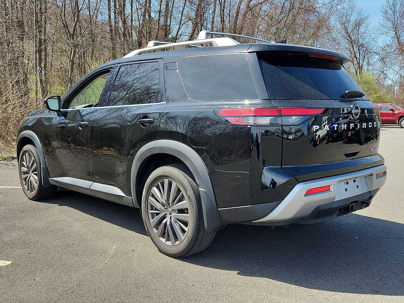 Vehicle image 6 of 32