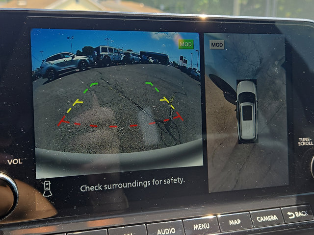 Vehicle image 15 of 30
