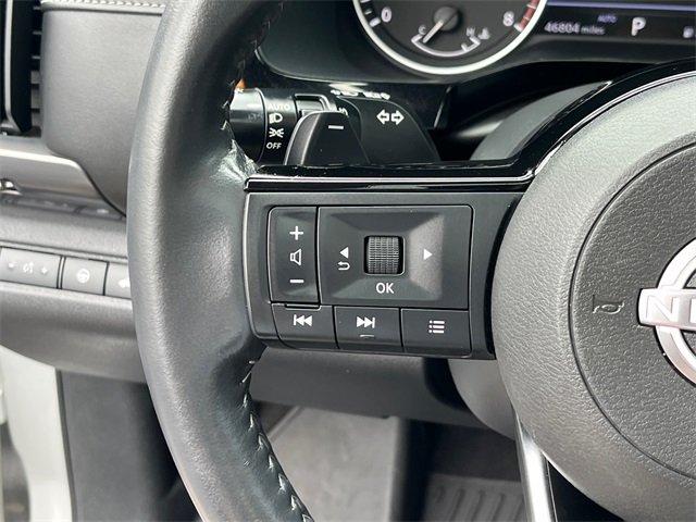 Vehicle image 18 of 27