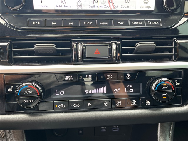 Vehicle image 22 of 27