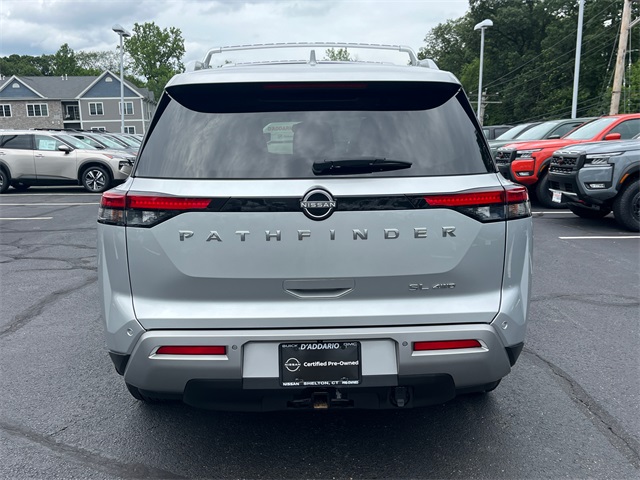Vehicle image 5 of 27