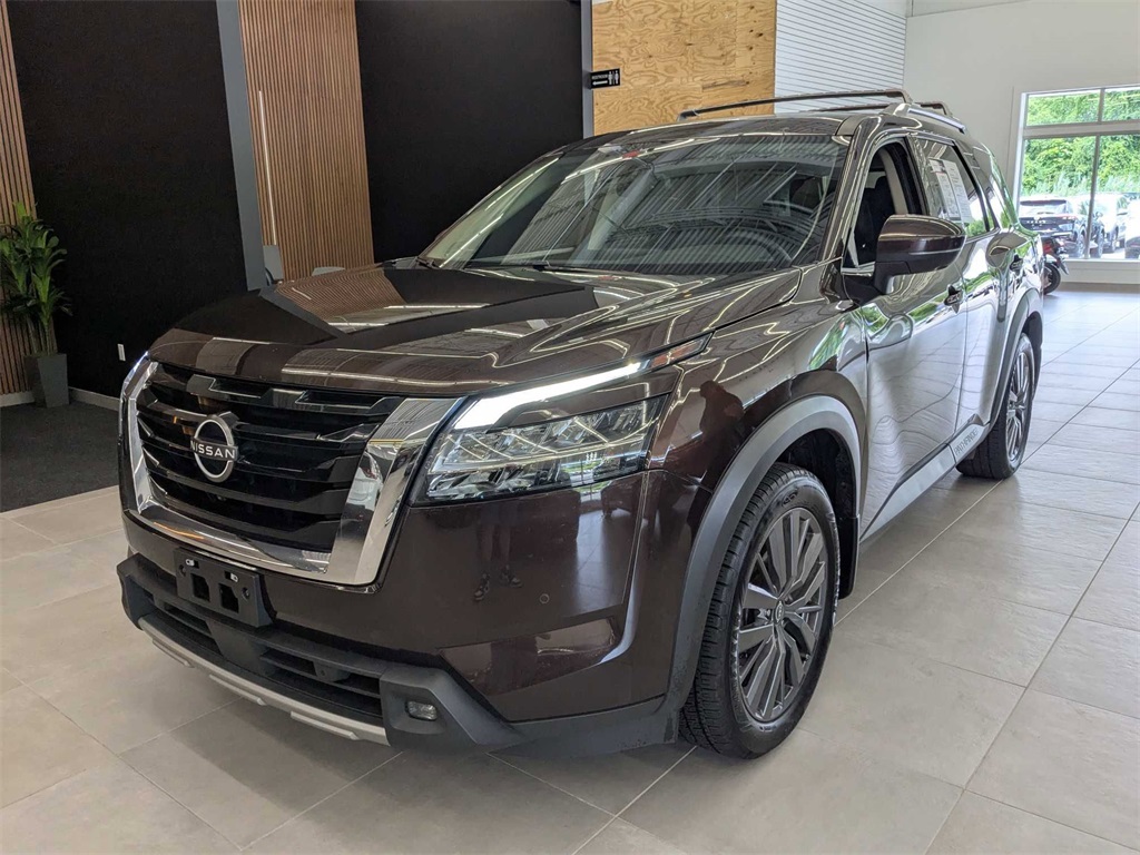 Vehicle image 1 of 44