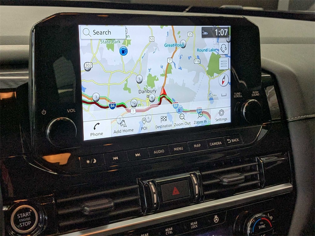 Vehicle image 23 of 44