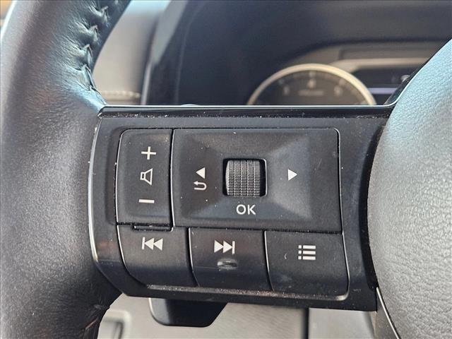 Vehicle image 21 of 21
