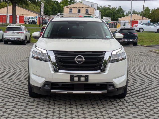 Vehicle image 2 of 42