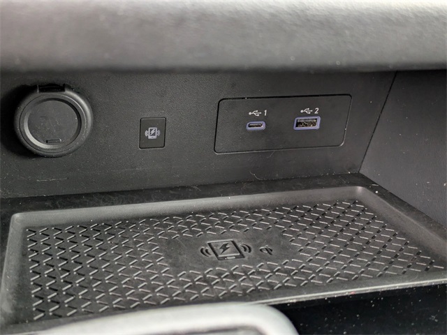 Vehicle image 12 of 42