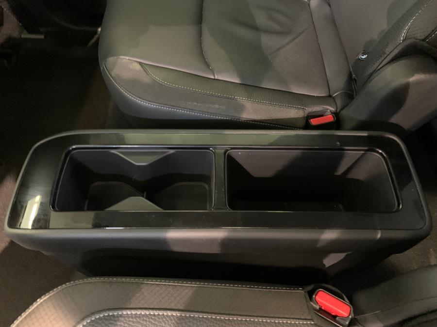 Vehicle image 46 of 64
