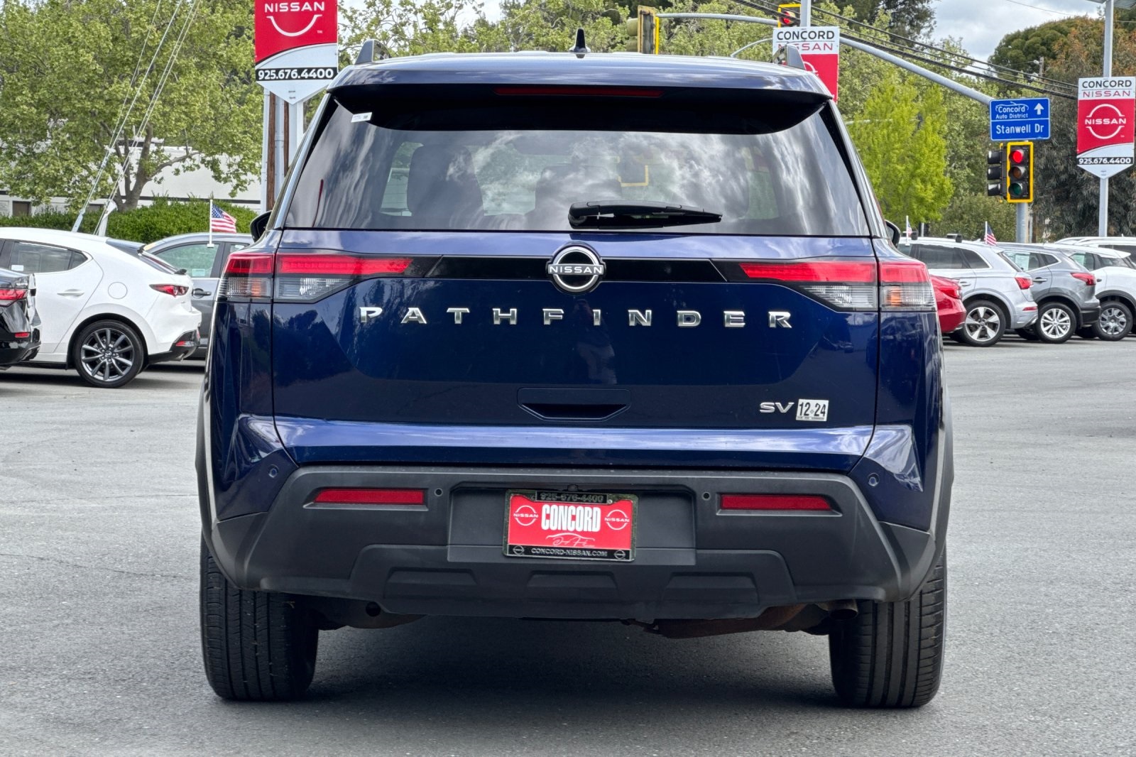 Vehicle image 7 of 58