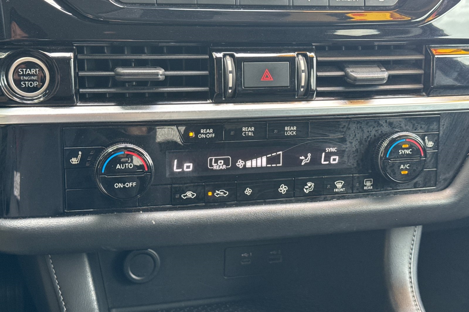 Vehicle image 28 of 58