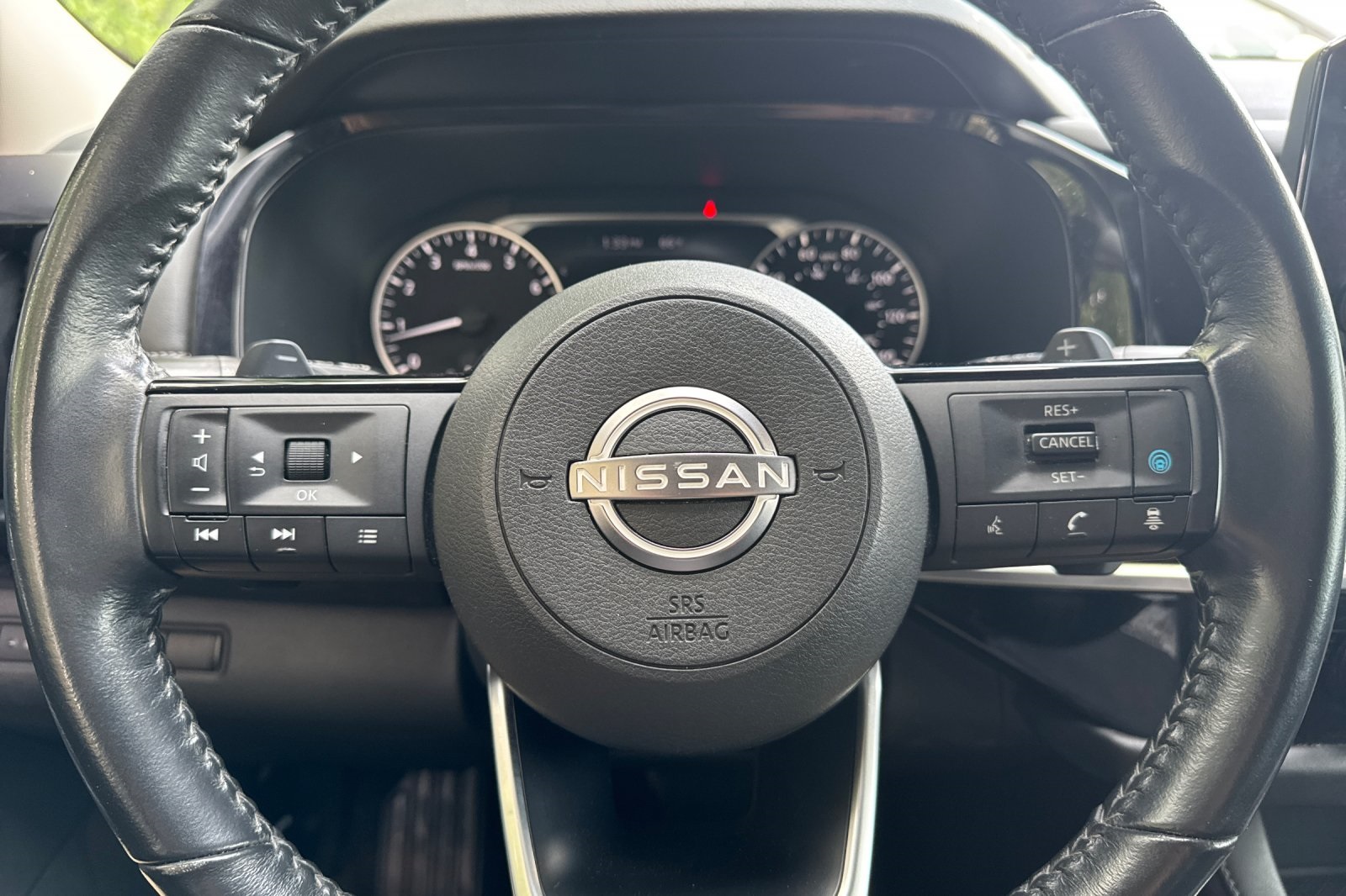 Vehicle image 36 of 58