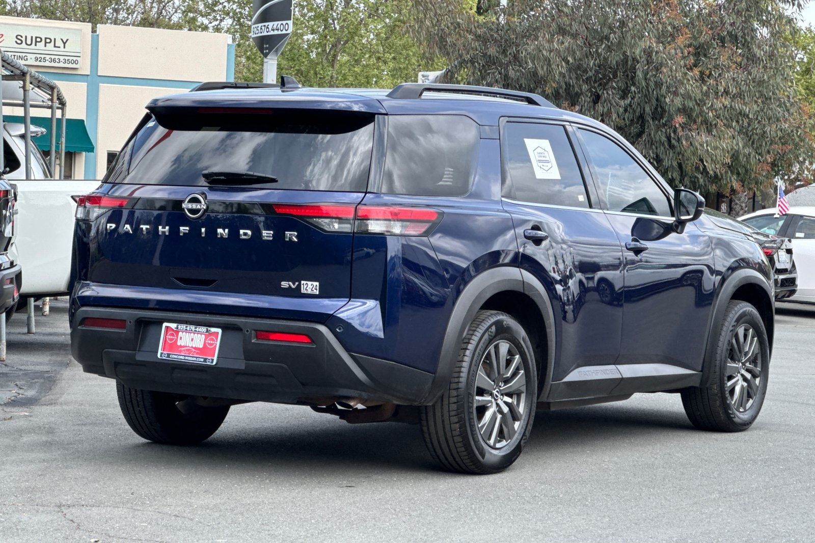 Vehicle image 6 of 58